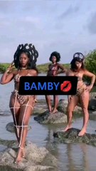 Bamby a sortie une collection de maillots de bain (S1-E1)