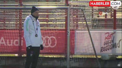 Sacha Boey, Bayern Münih'te ilk antrenmanına çıktı