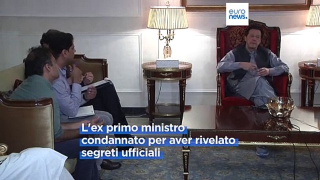 Pakistan, l'ex primo ministro Imran Khan condannato a dieci anni per rivelazione di segreto di Stato