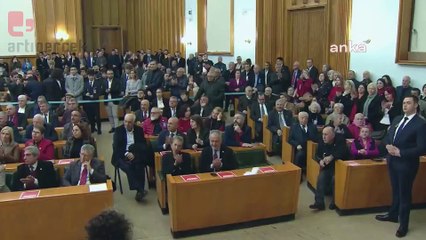 CHP'de değişimi soranlara, Özel'den İzmir adayları yanıtı