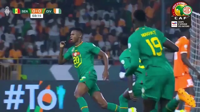 Région – Divo : les supporteurs ivoiriens à Divo ont cru jusqu’au bout en la victoire des éléphants contre les lions du Sénégal