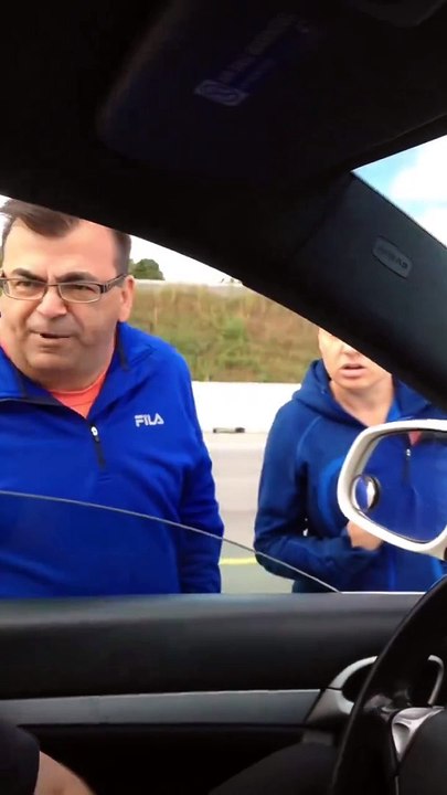 Ce conducteur va vite se calmer