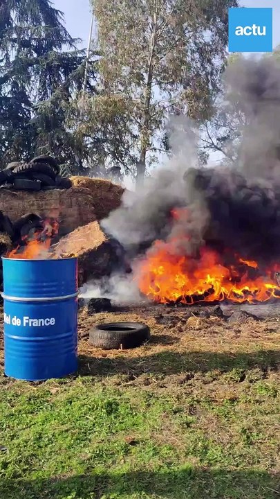 Manifestation des agriculteurs à l'aéroport Toulouse-Blagnac
