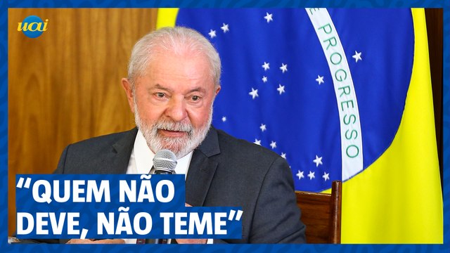 Lula comenta sobre operação que investiga Carlos Bolsonaro