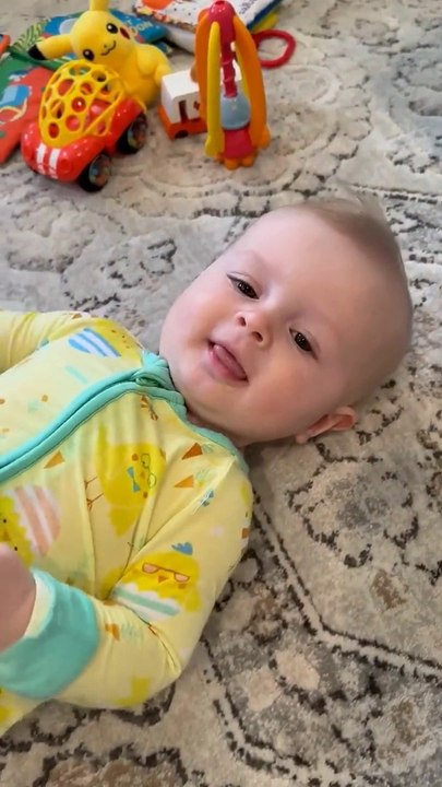I was literally LOL watching this ! Funny baby with dog