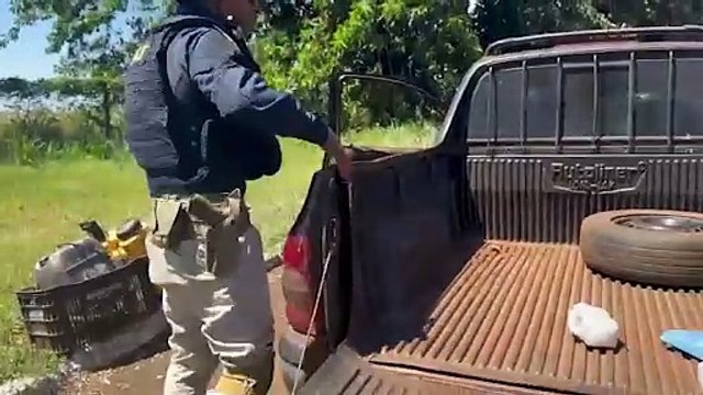 PRF detém oito pessoas e apreende produtos importados ilegalmente em menos de cinco horas