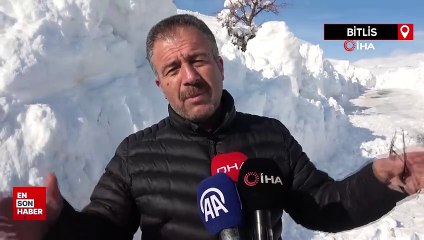 Bitlis’te 4 metreyi bulan karlı köy yolları