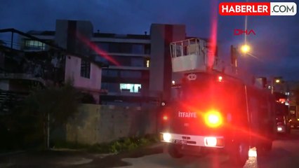 Antalya'da Kullanılmayan Üst Katında Yangın Çıkan Bina Kontrol Altına Alındı