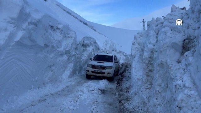 Karla mücadele çalışmaları devam ediyor