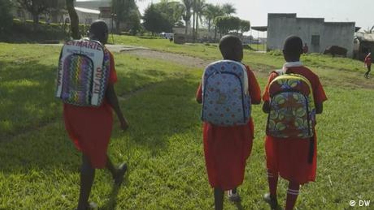 Umweltheldinnen: Frauen helfen Frauen im ländlichen Uganda