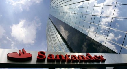Santander bate de nuevo su récord de beneficios con 11.076 millones en 2023