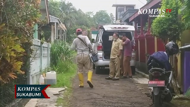 Tiga Warga Terserang DBD Petugas Puskesmas Lakukan Fogging