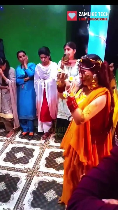 #trending #viral #shorts | झूमकर नाच रही है दुल्हन #video एक अलग ही नज़ारा है।