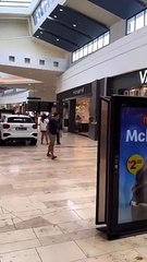 Impactante atraco a plena luz del día en Nueza Zelanda