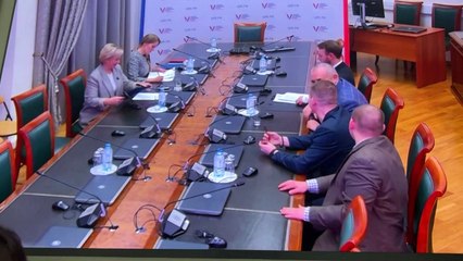 Opositor ruso Nadezhdin presenta firmas para candidatura a la presidencia