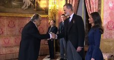 ¿Por qué el embajador de Irán no ha estrechado la mano de la Reina Letizia?