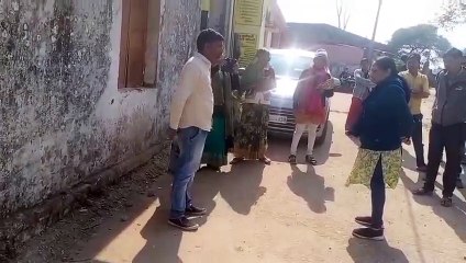 महिला अफसर की शिकायतकर्ता को धमकी, बोली- शिकायत वापस नहीं ली तो जेल में डलवा दूंगी, वीडियो वायरल