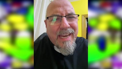 ¿La Biblia se entiende de manera literal? - Padre Juan Molina