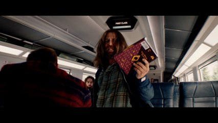 Intense Train Fight: Aidan & Argylle Protect Elly in Thrilling Scene 🎬