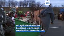 Francia: primi arresti alle proteste degli agricoltori alla periferia di Parigi