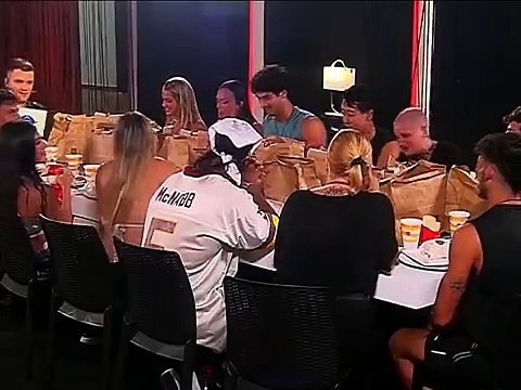 Santiago del Moro comparó a Zoe de GH con Pamela Anderson de joven