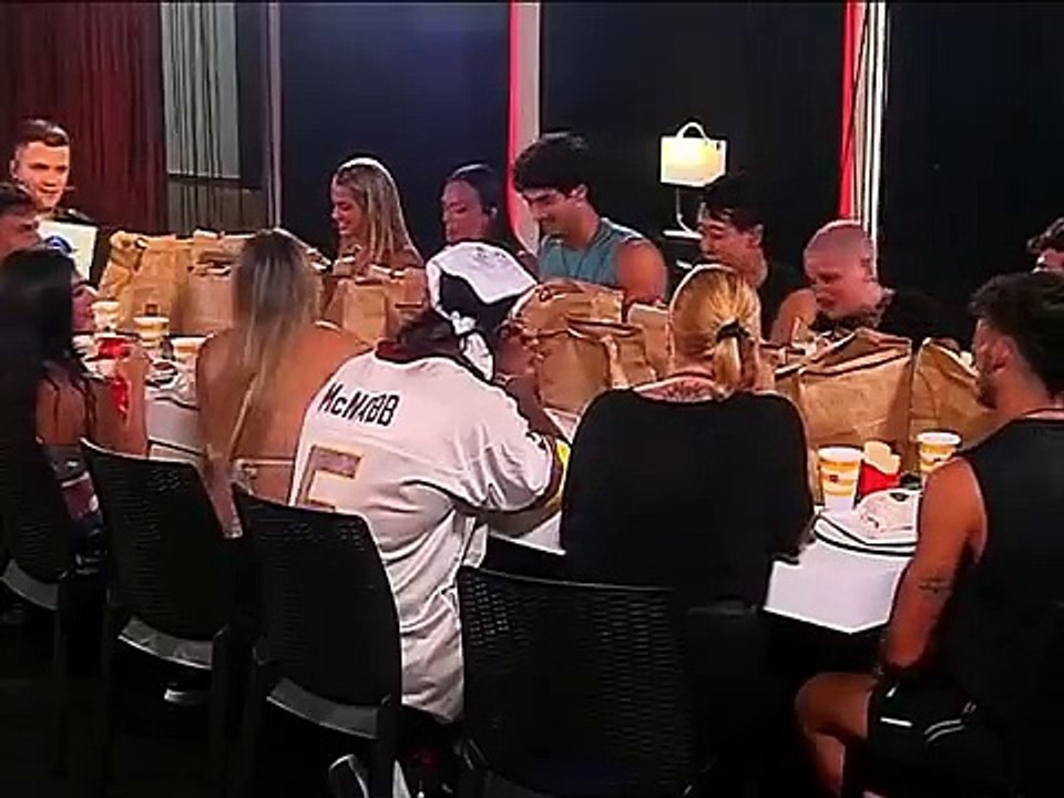 Santiago del Moro comparó a Zoe de GH con Pamela Anderson de joven