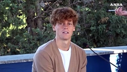 Social, Sinner: "Successo non mi cambiera', non mi piacciono, vivo bene anzi meglio senza"