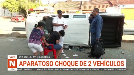 Aparatoso choque de dos vehículos