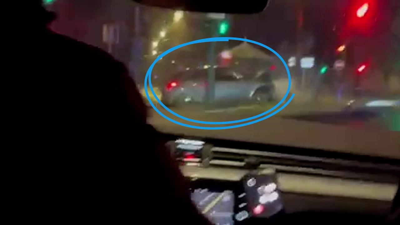 Poursuivis par la police,  les cambrioleurs de Nikos Aliagas terminent dans un poteau