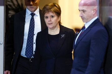 Former First Minister Nicola Sturgeon is booed whilst leaving the UK Covid Inquiry in Edinburgh