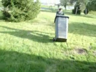 Comment se débarasser d'un amis génant!!(é con surtt^^)