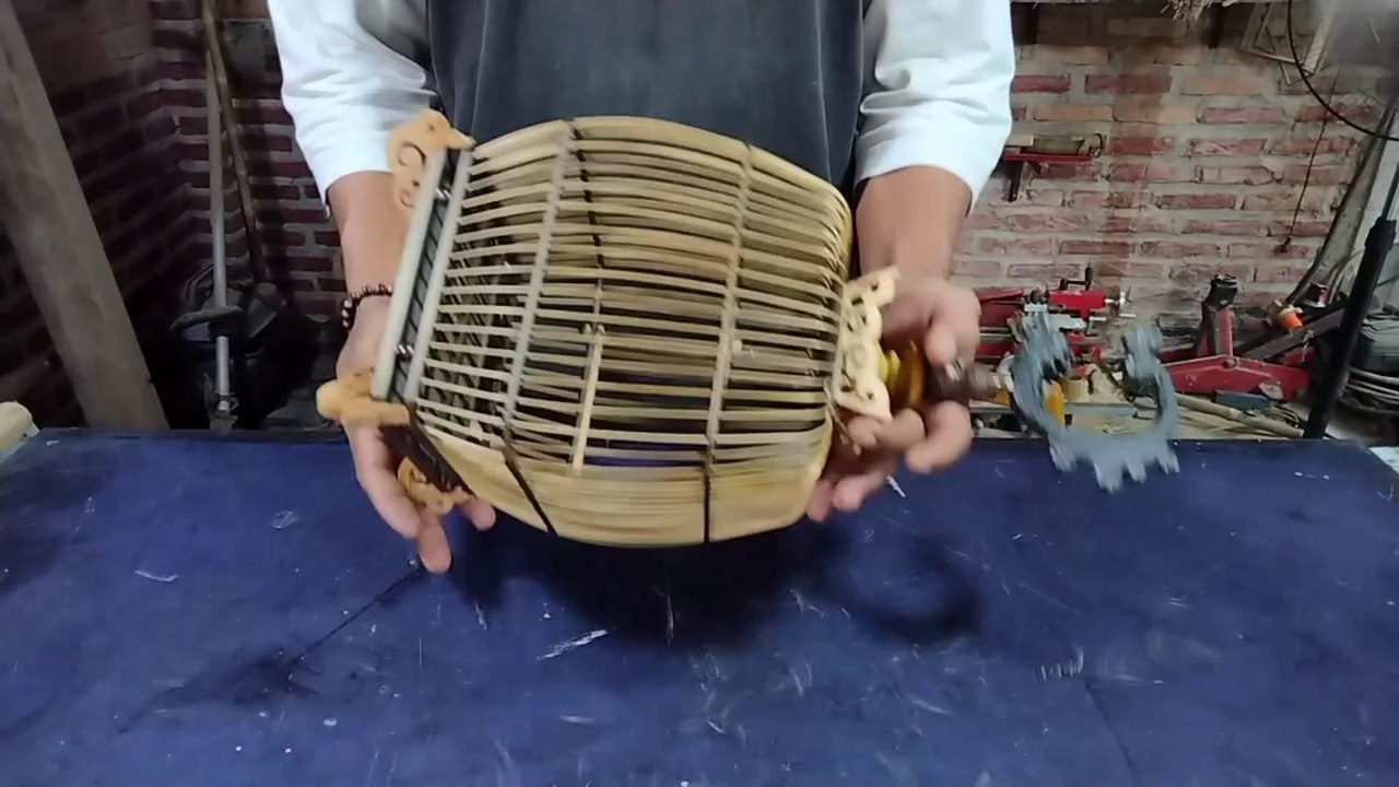 How to make a unique mini cage for a gift