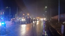 Gembloux: dernière station de 250 tracteurs  venus de toute la province de Namur avant de marcher sur Bruxelles