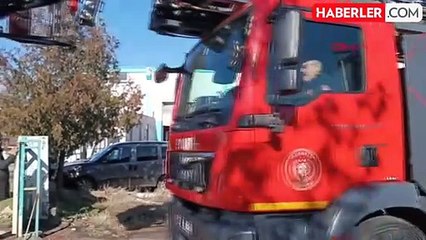 Gaziantep'te Kumaş Fabrikasında Çıkan Yangın Söndürüldü