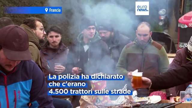 Proteste degli agricoltori: 90 arresti in Francia, l'Ue verso la proroga della norma blocca fondi