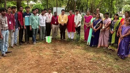 विद्यार्थियों ने लिया पेड़ लगाने का संकल्प.. देखें वीडियो..