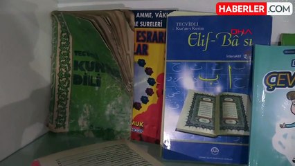 Osmaniye'de depremde yıkılan binalardan çıkan eşyalar muhtarlık binasında sergileniyor