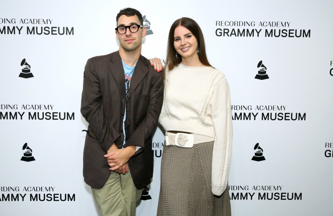 Lana Del Rey's new country album, 'Lasso', will drop in September
