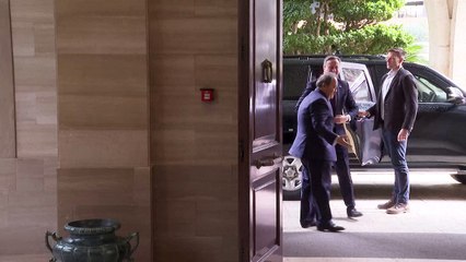 وزير خارجية بريطانيا يبحث في بيروت "إرساء التهدئة" على الحدود مع إسرائيل