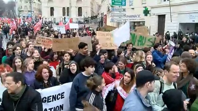 Augmentez les salaires !