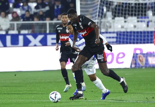 J22 AJ AUXERRE - EN AVANT GUINGAMP (1 - 1) - Résumé - (AJA - EAG) 2023-2024