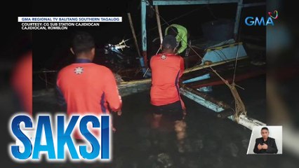 2 mangingisda, nasagip matapos tumaob ang bangka nilang nabangga umano ng butanding | Saksi