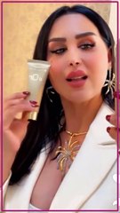 هند القحطاني تفاجئ الجمهور بفرشاة أسنانها المطلية بالذهب