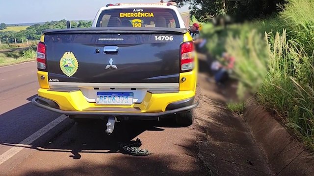 Viajante caído às margens da BR-163 chama a atenção de motoristas