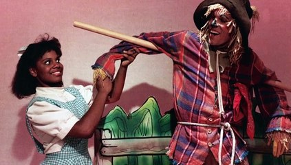 Finding Your Roots with Henry Louis Gates, Jr. - S07E09 - On Broadway