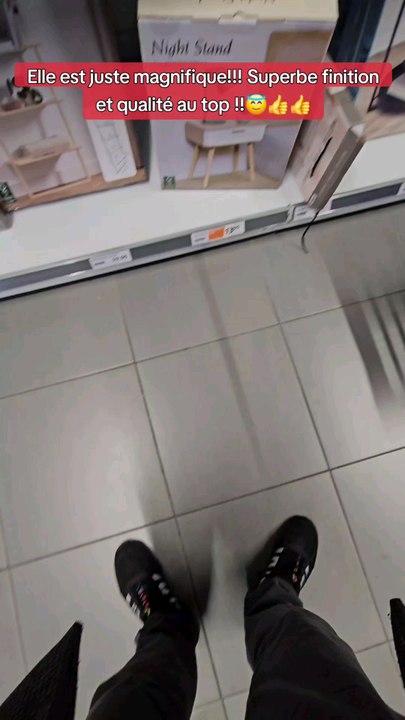 Je teste la table de chevet design en promo chez action #essai #teste #magasinaction #action #tabledechevet #tabledenuit #meuble #bois