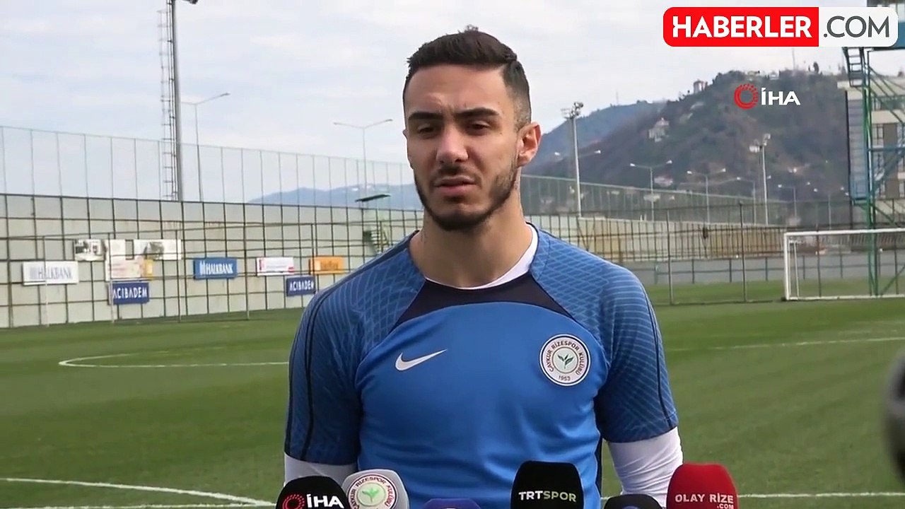 Emirhan Topçu: "Ne olursa olsun içeride de dışarıda da sadece 3 puan için sahaya çıkacağız"