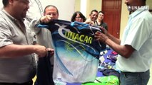 Recibe uniformes deportivos personal universitario que integra equipos de fútbol soccer