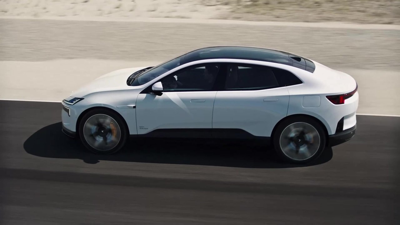 Polestar 4 ist jetzt in Europa erhältlich