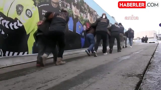 Sarıyer'deki Kilise Saldırısıyla İlgili 34 Şüpheli Tutuklama Talebiyle Hakimliğe Sevk Edildi